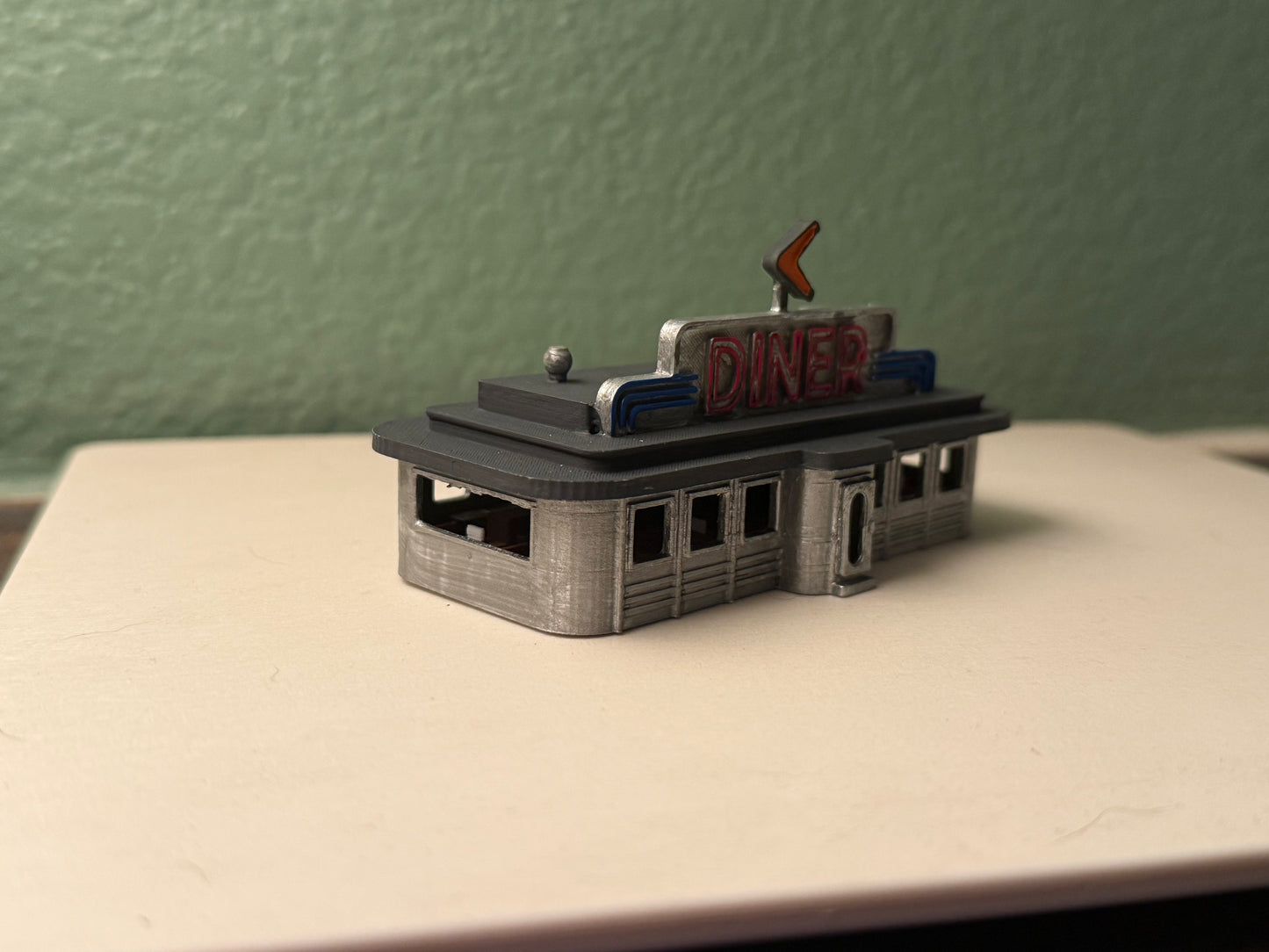00000 - Richie’s Roadside Diner Completed - Detailed Interior - N Scale Model Kit