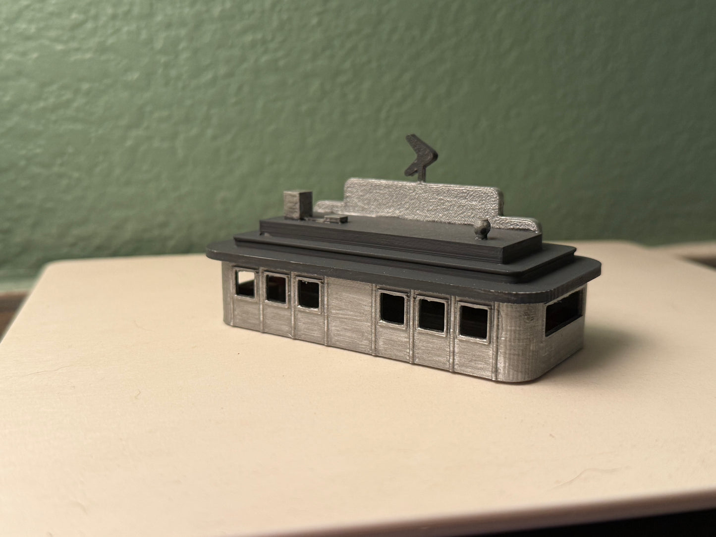 00000 - Richie’s Roadside Diner Completed - Detailed Interior - N Scale Model Kit